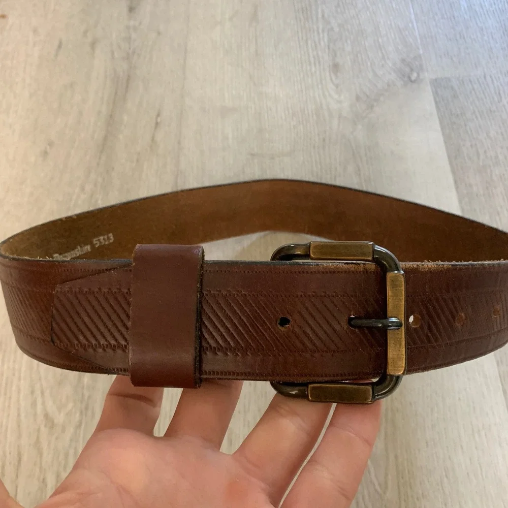English Rawhide Leather Devonshire 5313 Brown Embossed Western Belt Mens 30